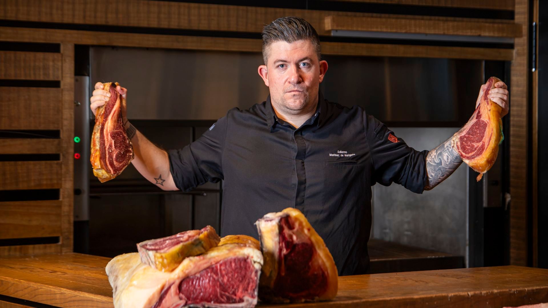 Guilermo_Martínez_Asador_Abadesa_004_2026