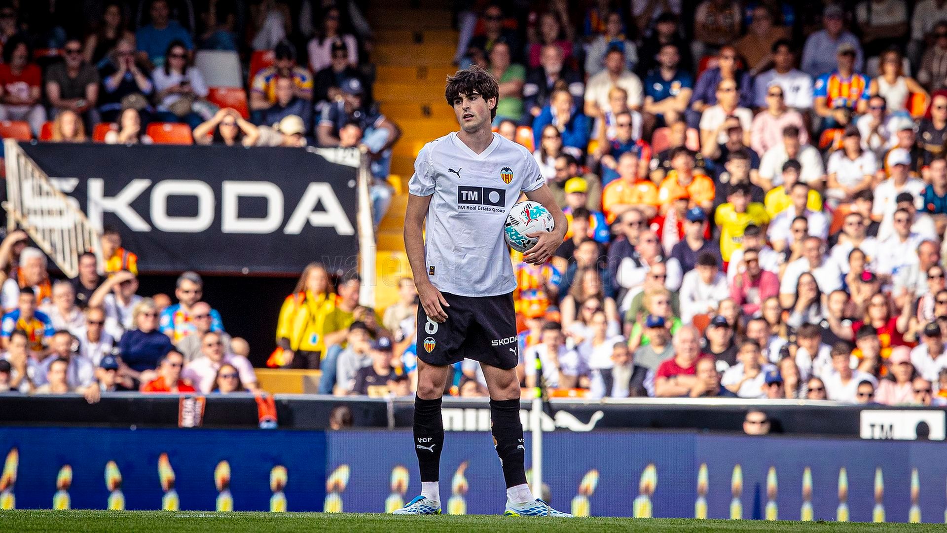 Javi Guerra en Mestalla