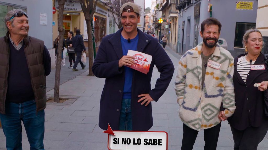 La peculiar respuesta de un viandante de ‘Lo sabe, no lo sabe’ provoca un ataque de risa a los concursantes y a Xuso Jones