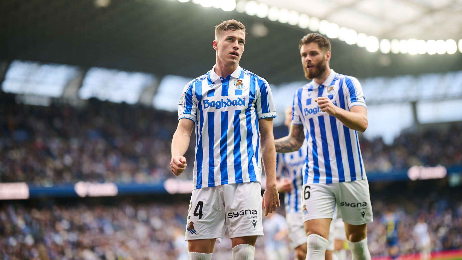 Luka Sucic y Caleta-Car celebra un gol