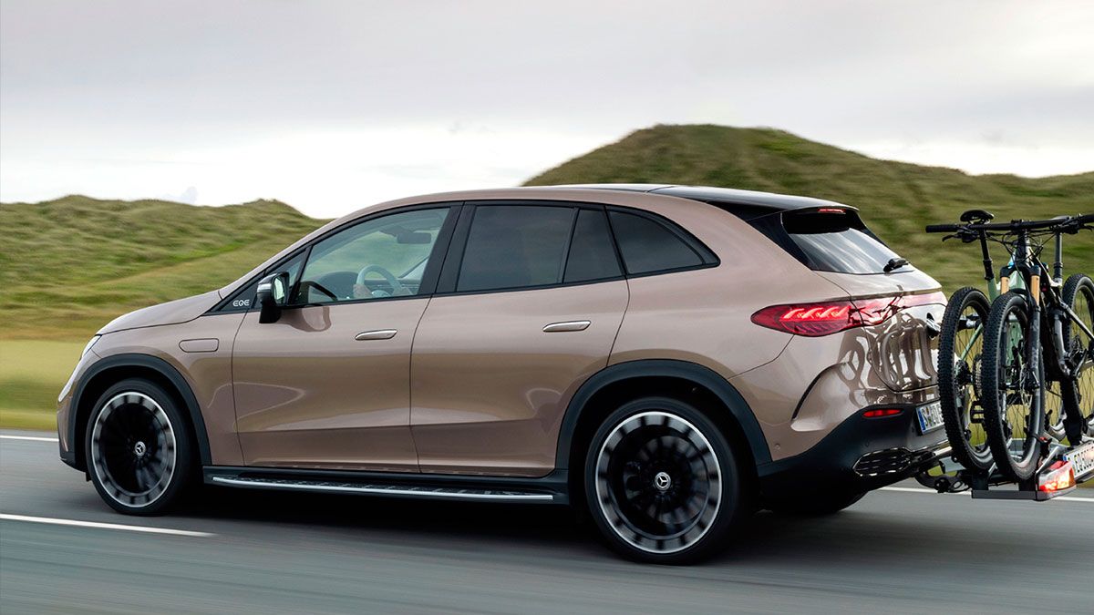 Mercedes EQE SUV