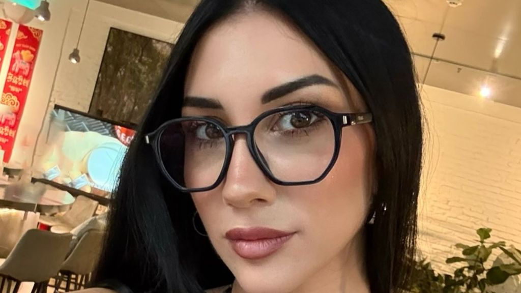 Naomi Asensi anuncia su ruptura con Adrián Blanch (1/2)