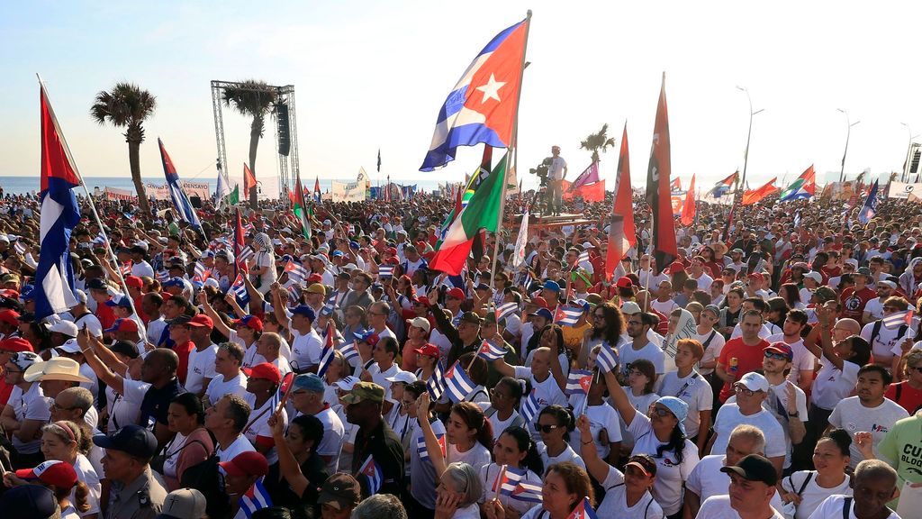 Cuba celebra su primero de mayo más reivindicativo bajo las amenazas de Trump: "No estamos dispuestos a ceder la soberanía"
