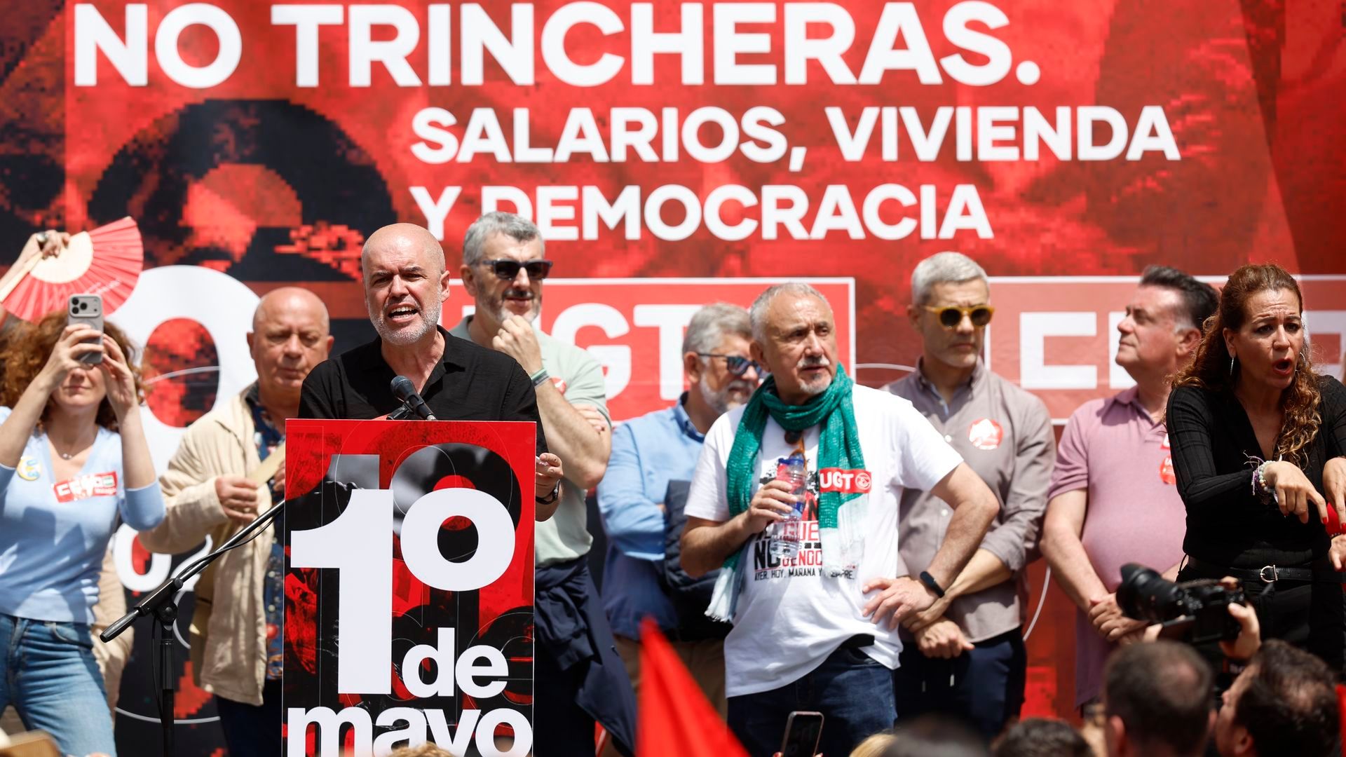 Sánchez reivindica récord de empleo mientras sindicatos exigen reparto de riqueza en un 1 de mayo marcado por la crisis de vivienda — image 6