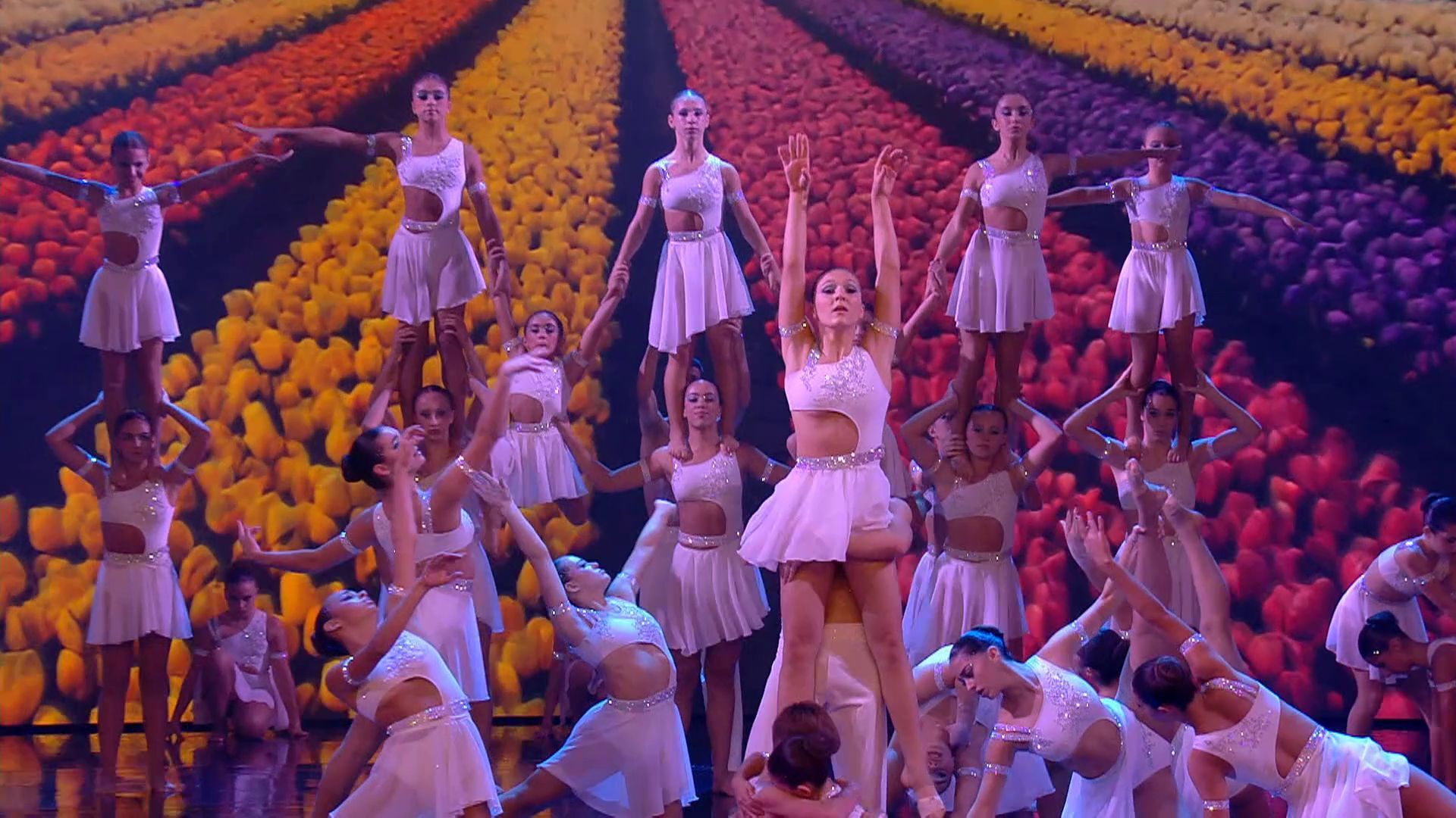 La apoteósica actuación de AM Dance Studio en la final de 'Got Talent España': 