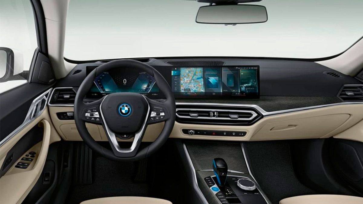 BMW i4