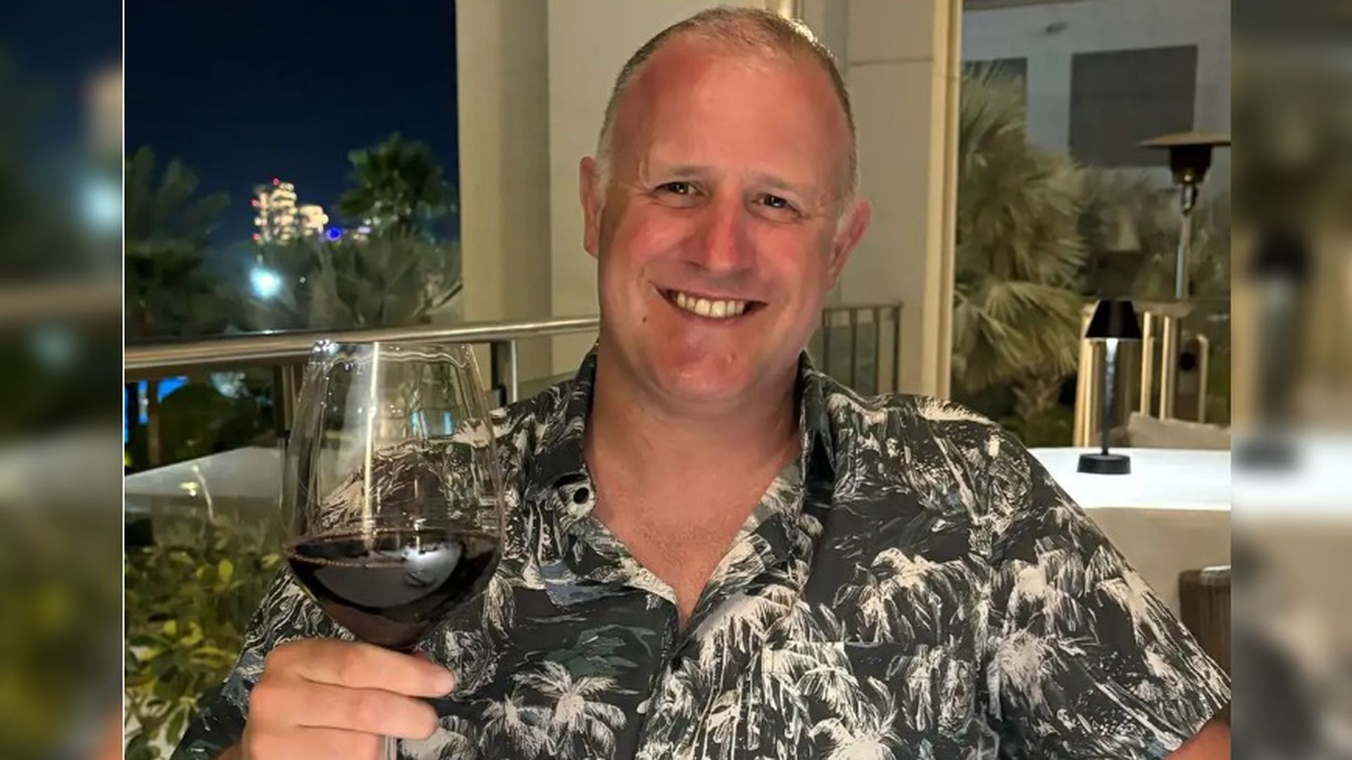 La historia de un padre británico con una sed insaciable: resultó ser un síntoma de un tumor cerebral