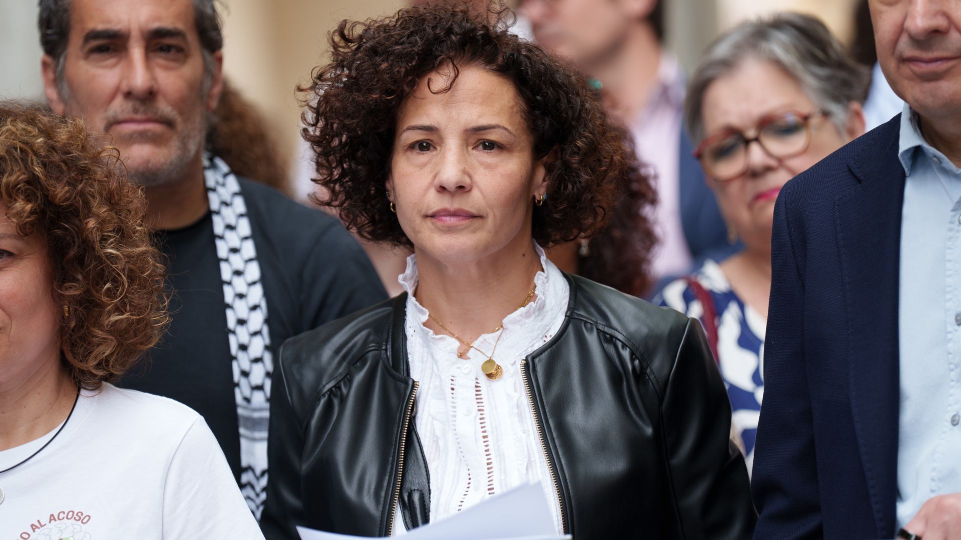 Los padres de Sandra Peña, en una concentración contra el bullying