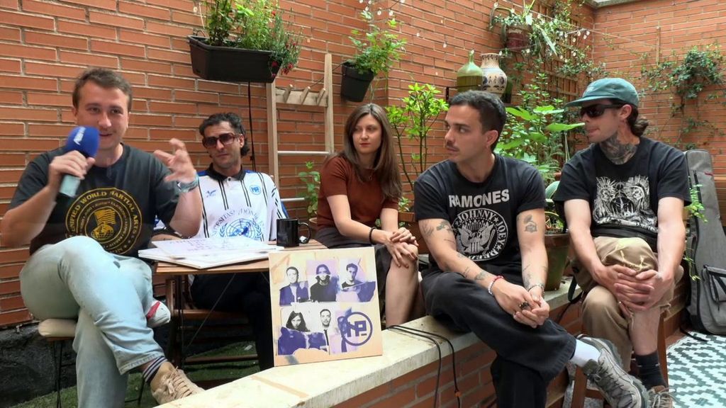 Niña polaca y su nuevo disco '¿Dónde coño está la ONU cuando más la necesitas?': un canto a la incertidumbre de una generación