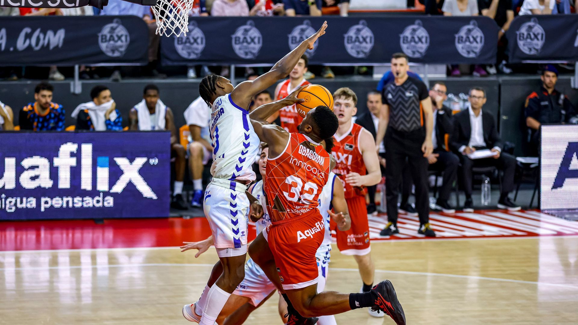Derrota al límite del Valencia Basket en Manresa (104-102)
