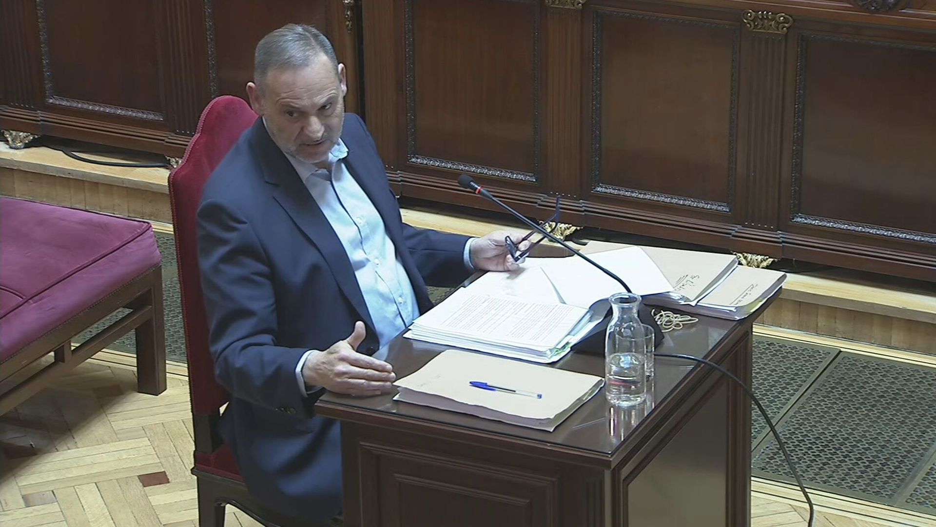 José Luis Ábalos, en directo, ironiza y señala a la UCO tras hallarle "94.000 euros en diez años" en el "gran caso de corrupción de las mascarillas": "No van a encontrar nada"