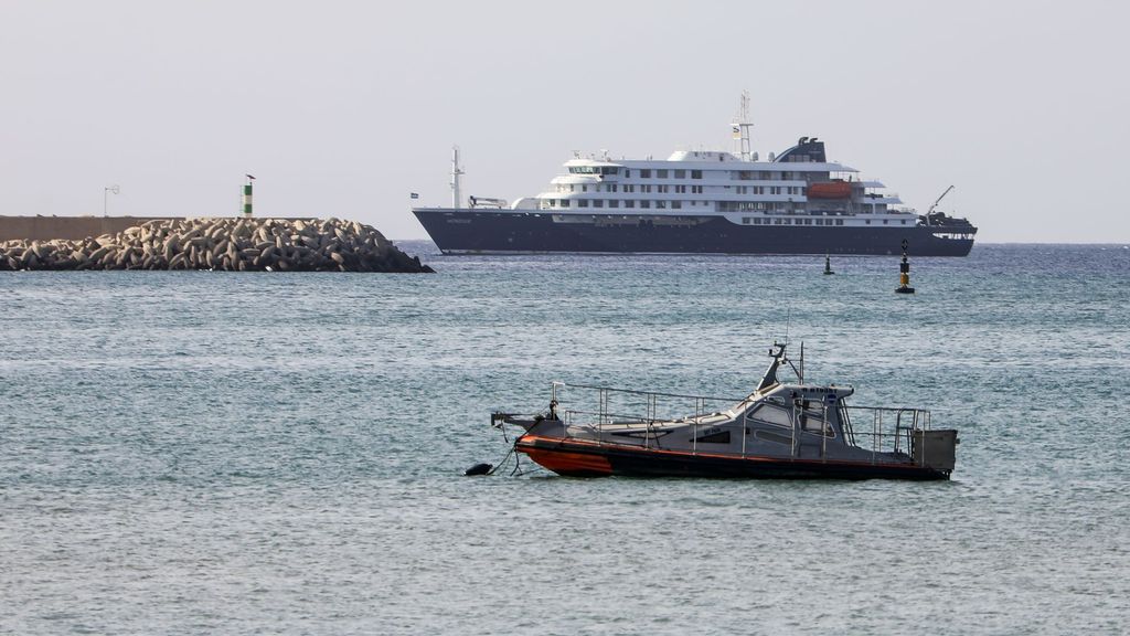 La OMS estudia trasladar el crucero con un posible brote de hantavirus a Canarias: el archipiélago asegura estar preparado