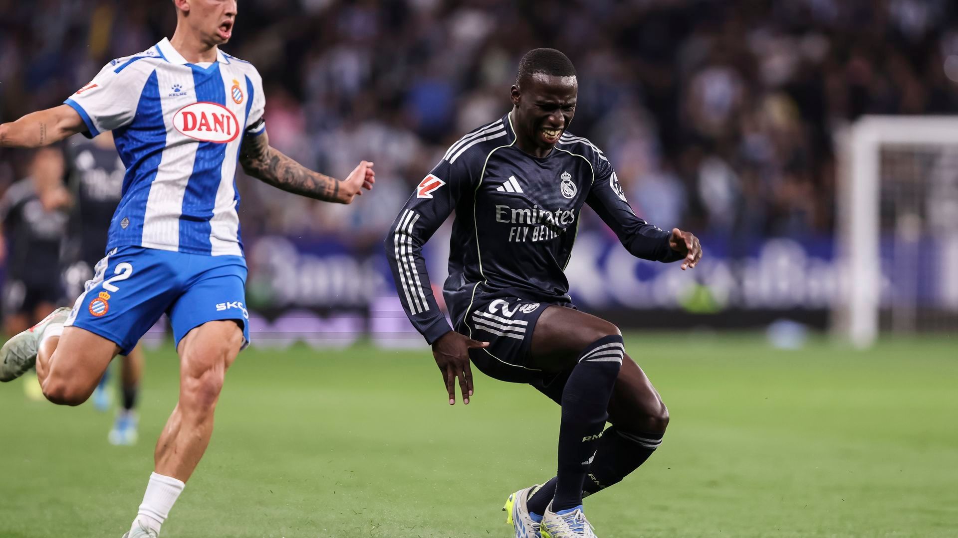 Mendy en el momento de su lesión