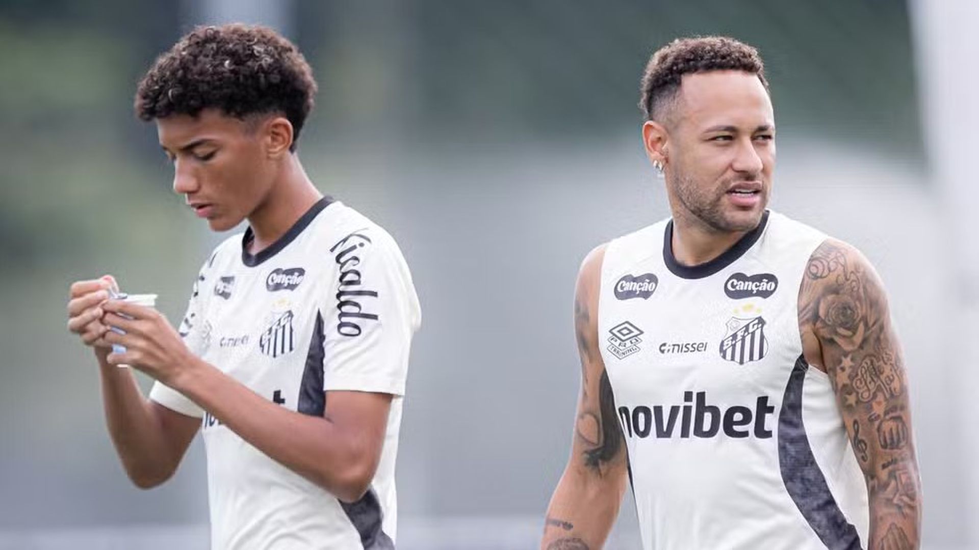 Neymar y Robinho Jr
