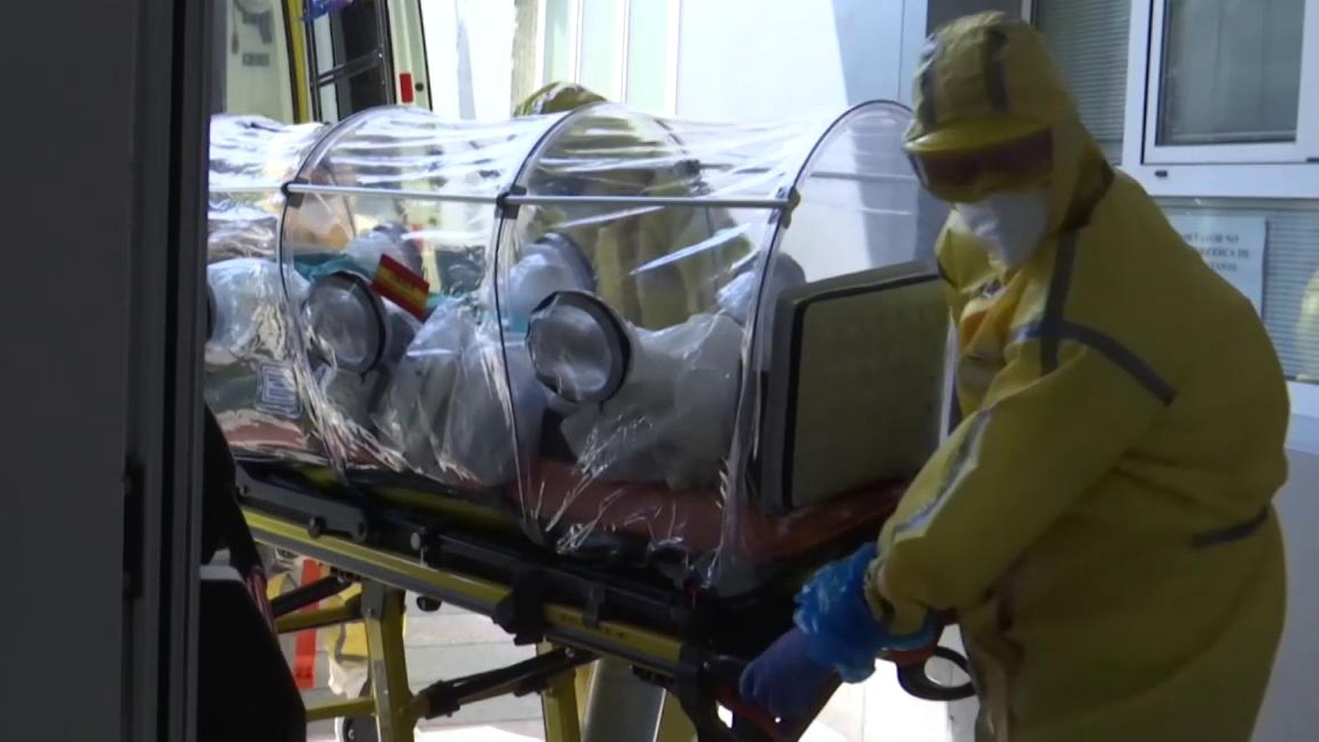 Qué es y cómo se contagia el hantavirus, la infección por la que han fallecido tres personas que viajaban en un crucero a Canarias