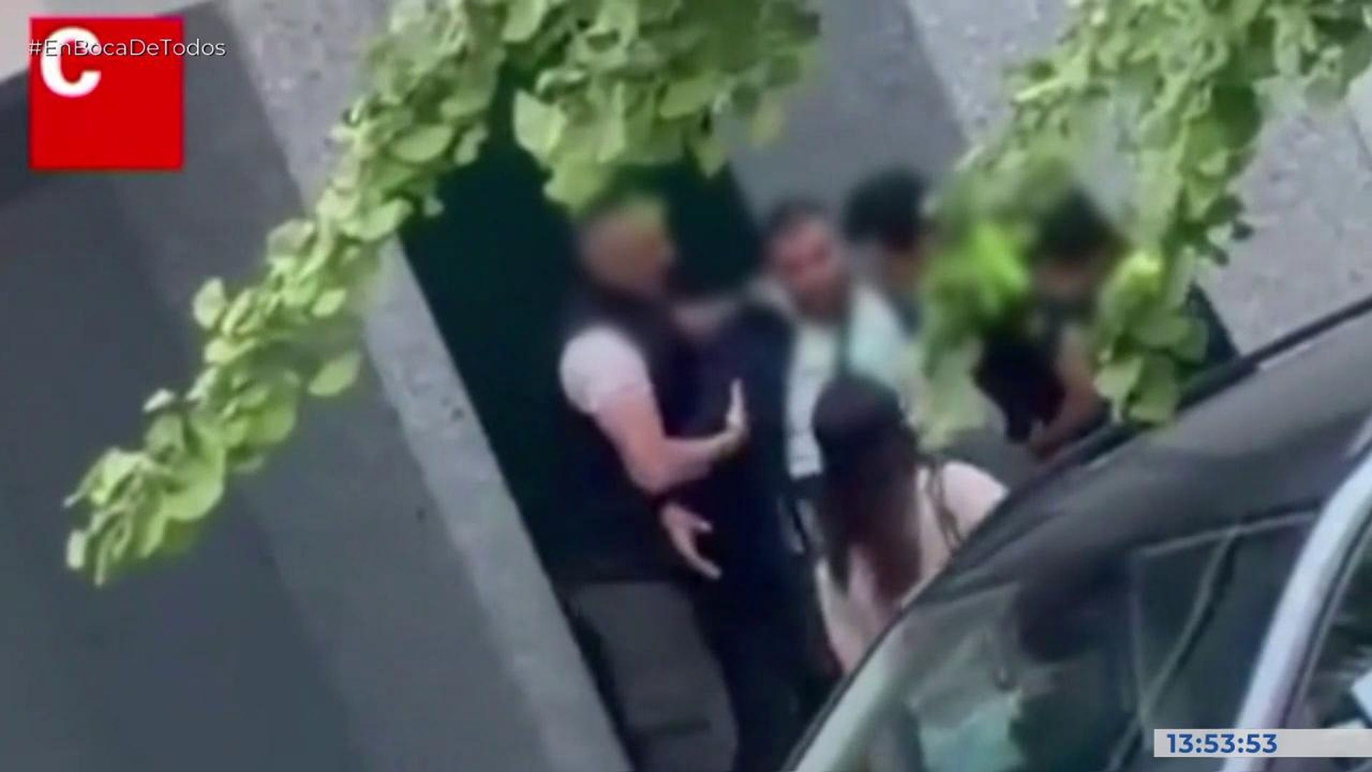 Sorprende a cuatro hombres intentando okupar un local en Mataró (Barcelona)