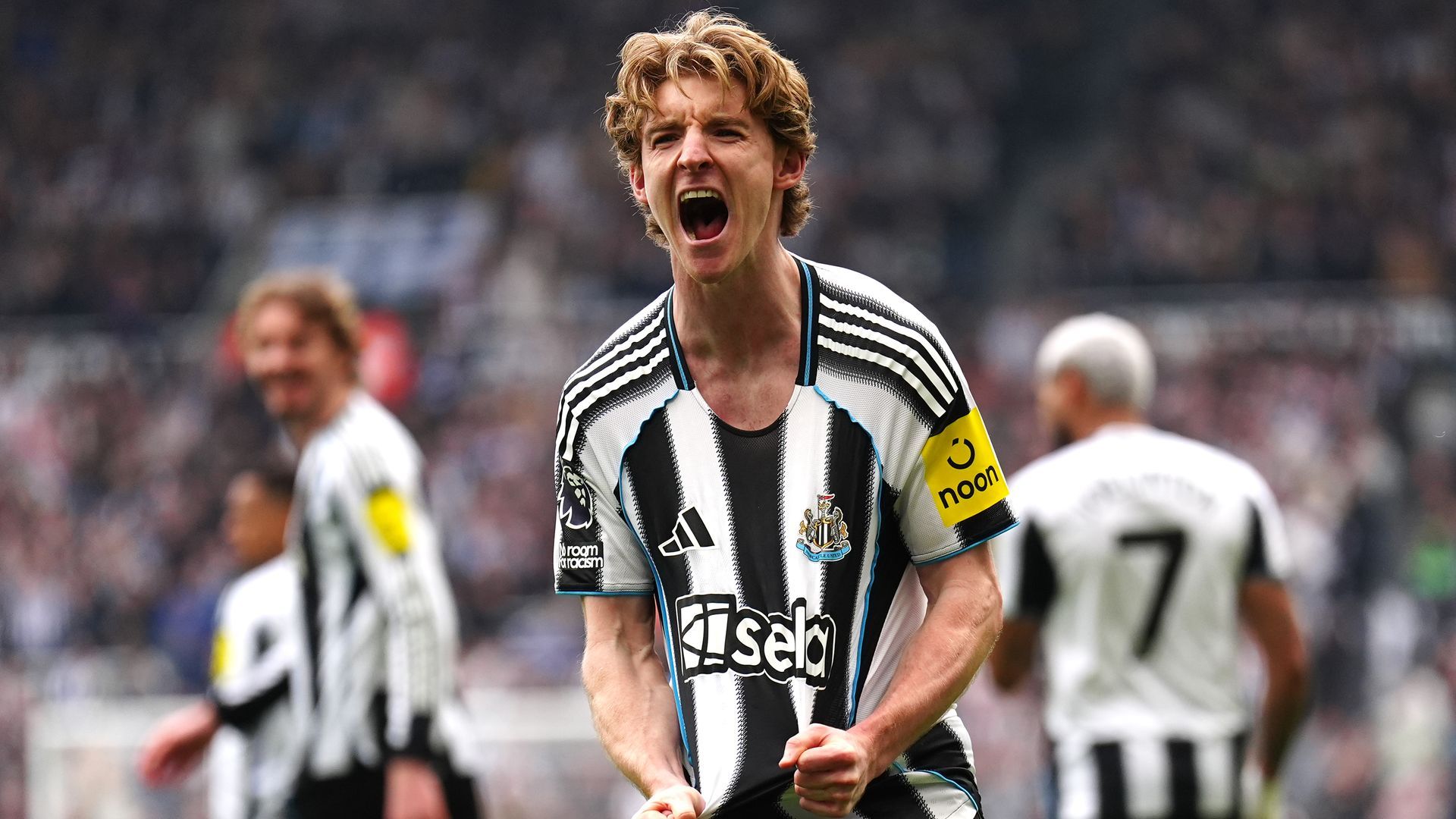 Anthony Gordon, jugador del Newcastle