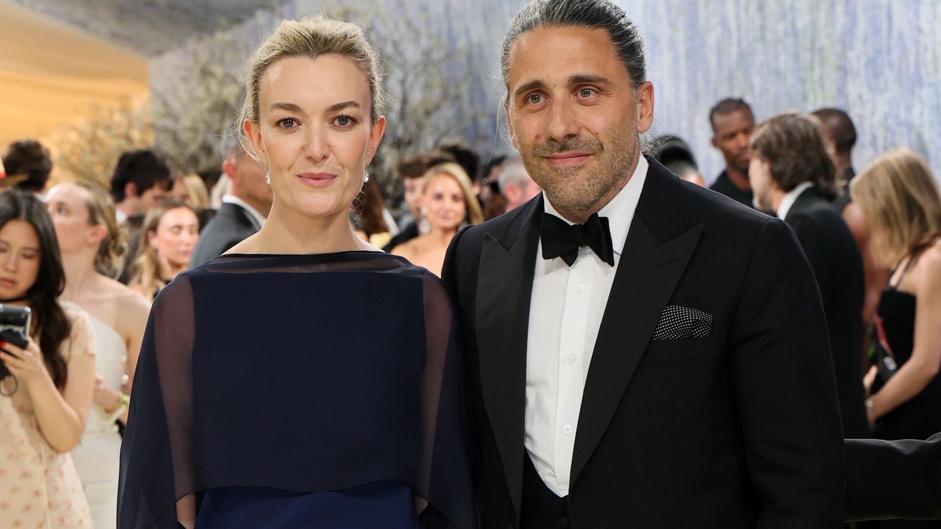 Marta Ortega y Carlos Torretta, sonrientes en su debut en una Gala Met