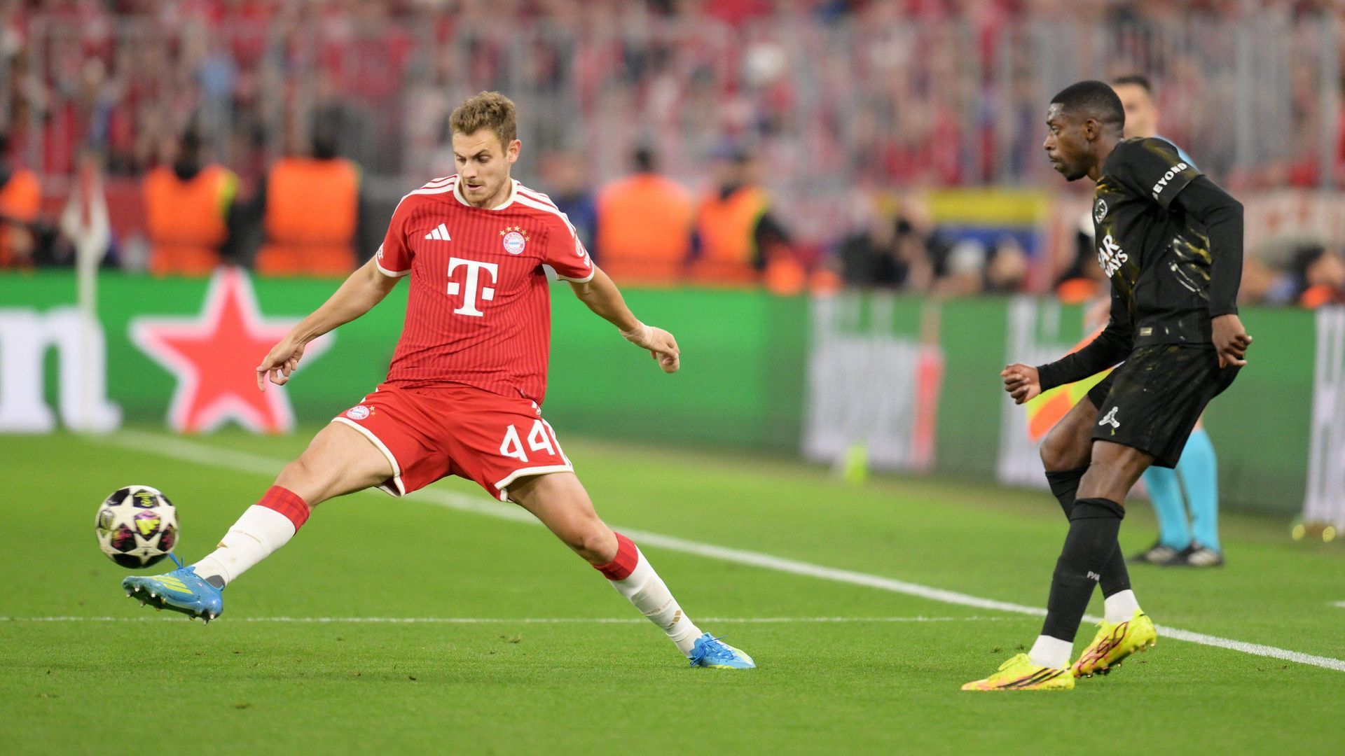 Josip Stanisic y Dembélé, en la vuelta de semifinales Bayern-PSG