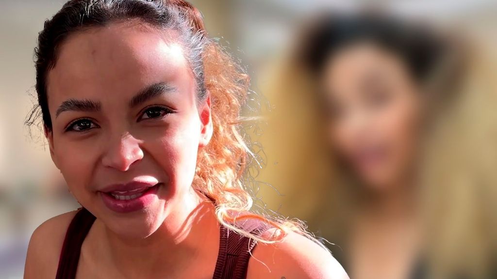 Mayeli enseña su pelo corto, sin extensiones Mi familia imperfecta Temporada 1 Top Vídeos 44