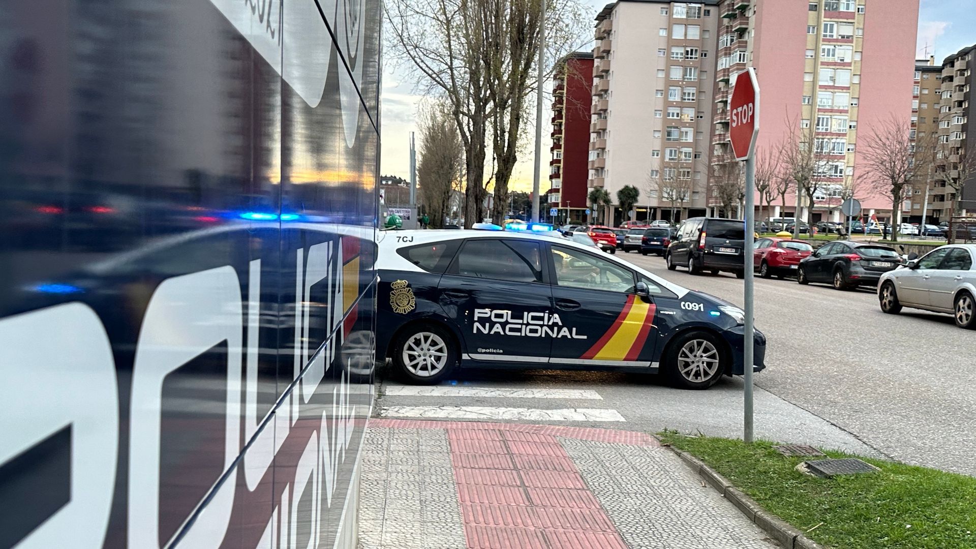 Un coche de la Policía Nacional en Santander
