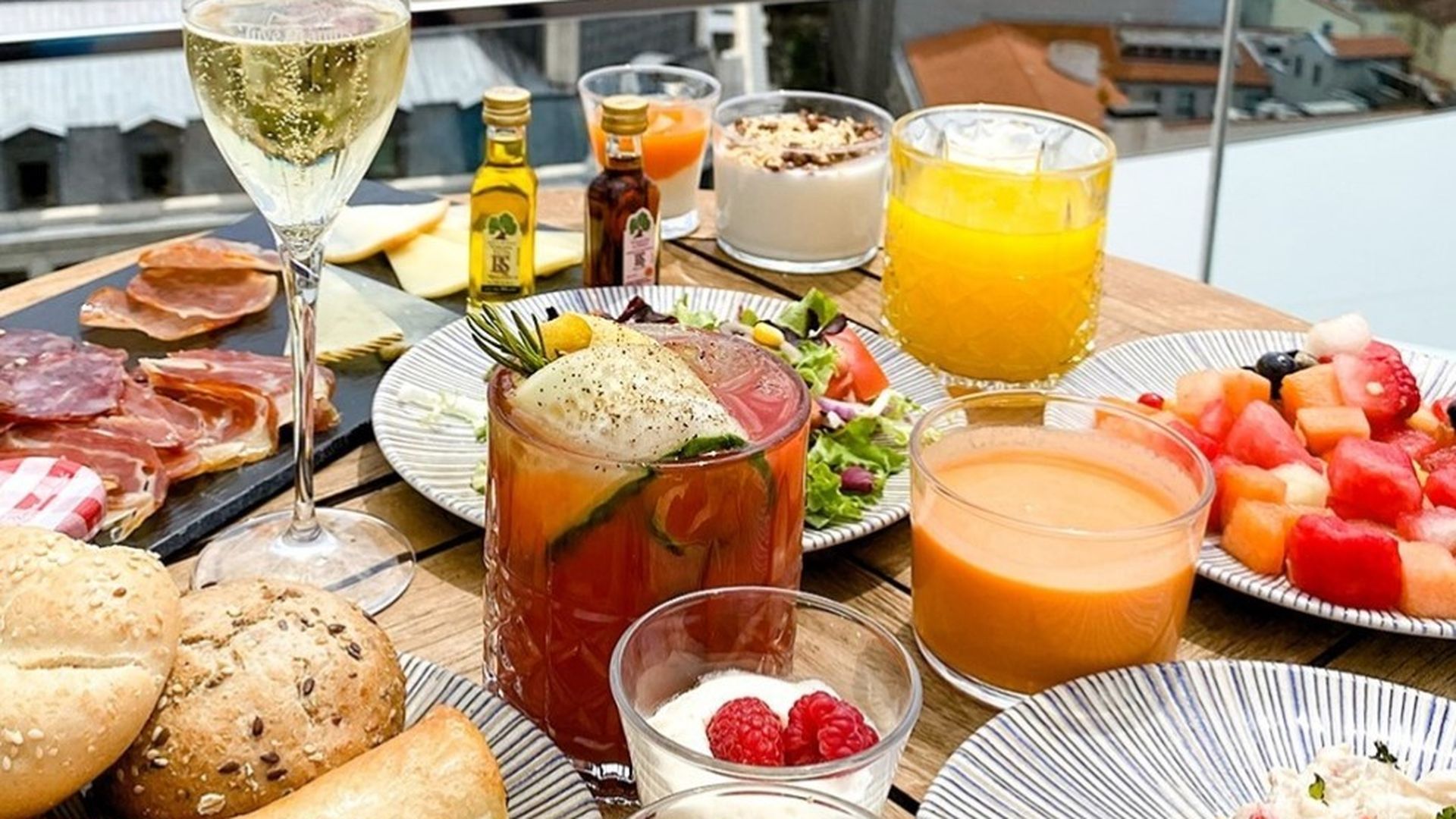 Brunch NH Collection Madrid Suecia
