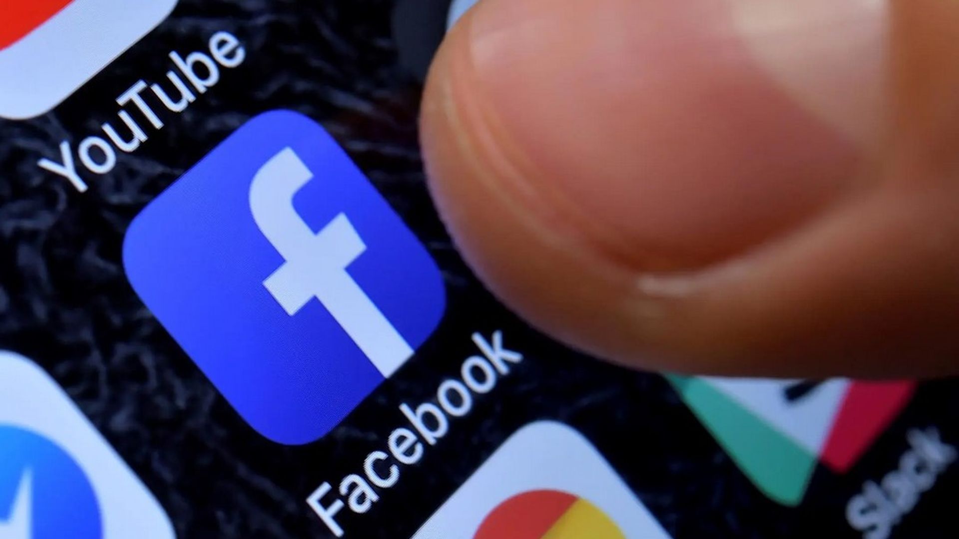 Mujer Facebook