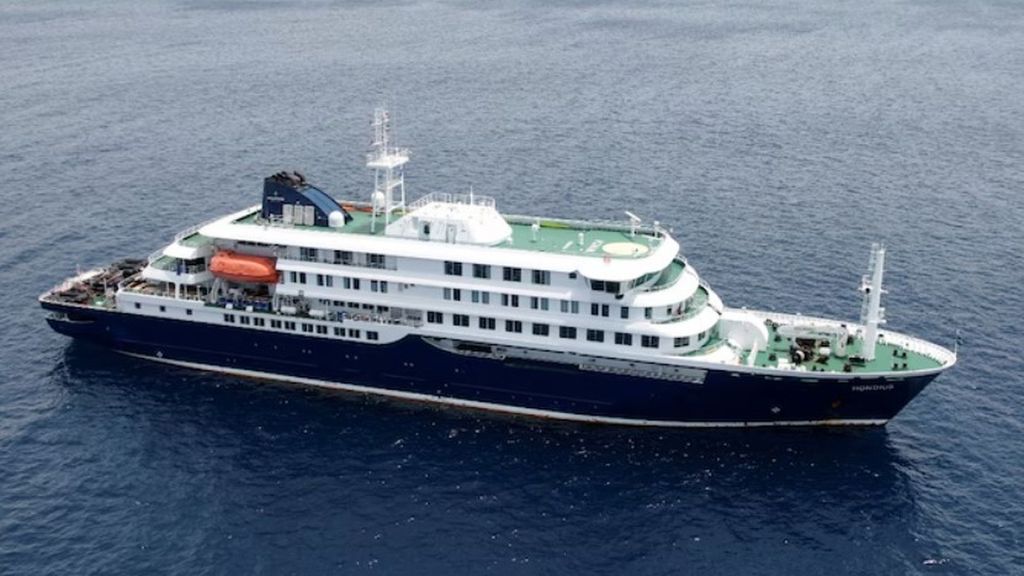 Cómo será el desembarco de los pasajeros del MV Hondius: de cinco en cinco en lanchas Zodiac