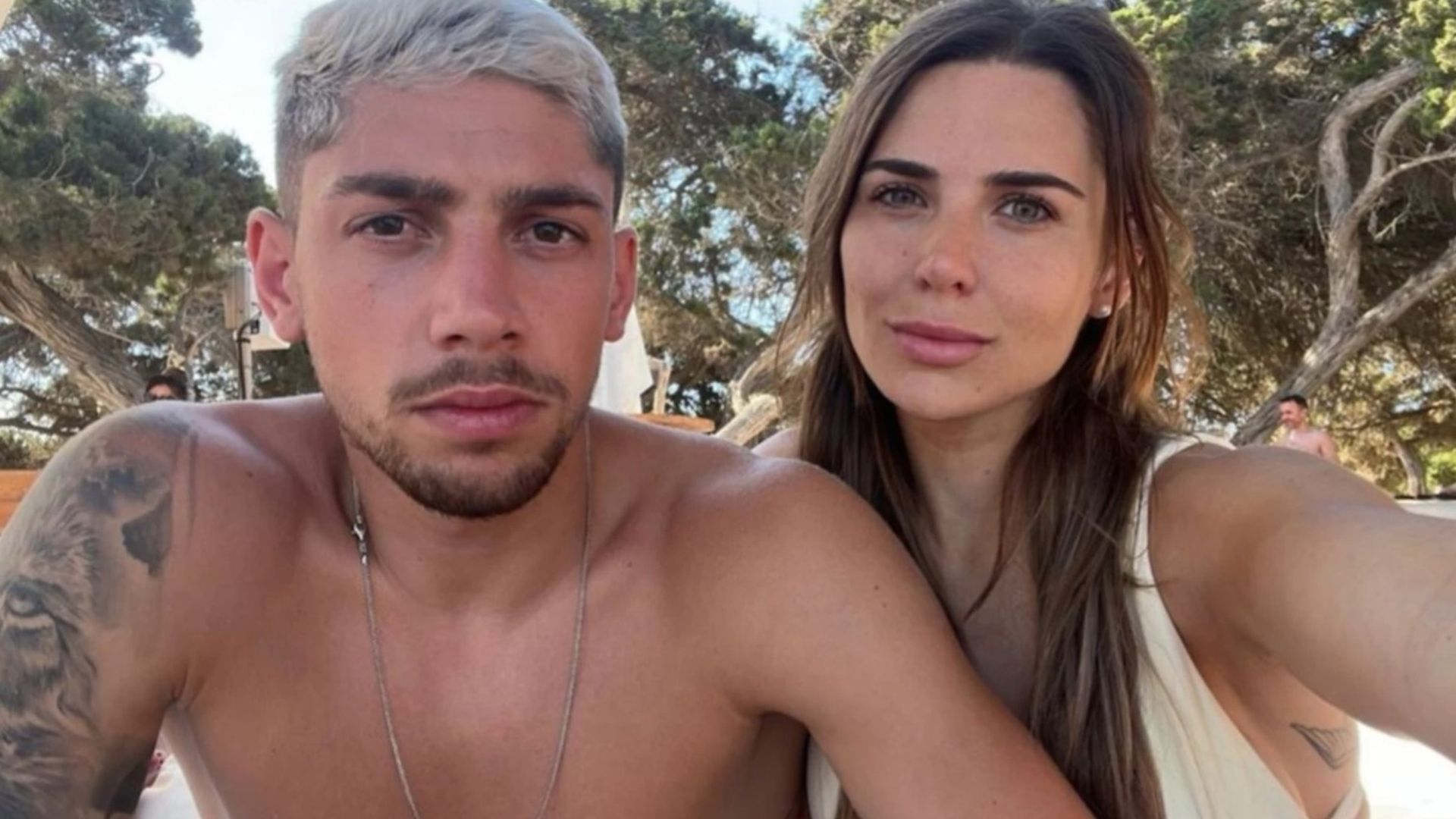 Fede Valverde y Mina Bonino