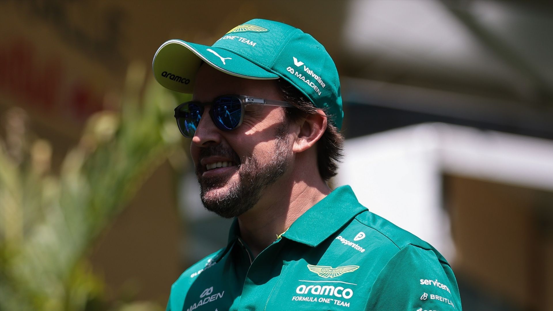 Fernando Alonso en el paddock del Gran Premio de Miami de esta temporada