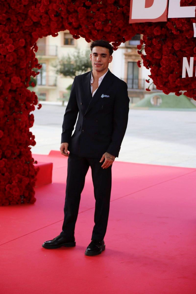 Isaac Belk 'Ibelky', en la alfombra roja de Berlín y la dama de armiño