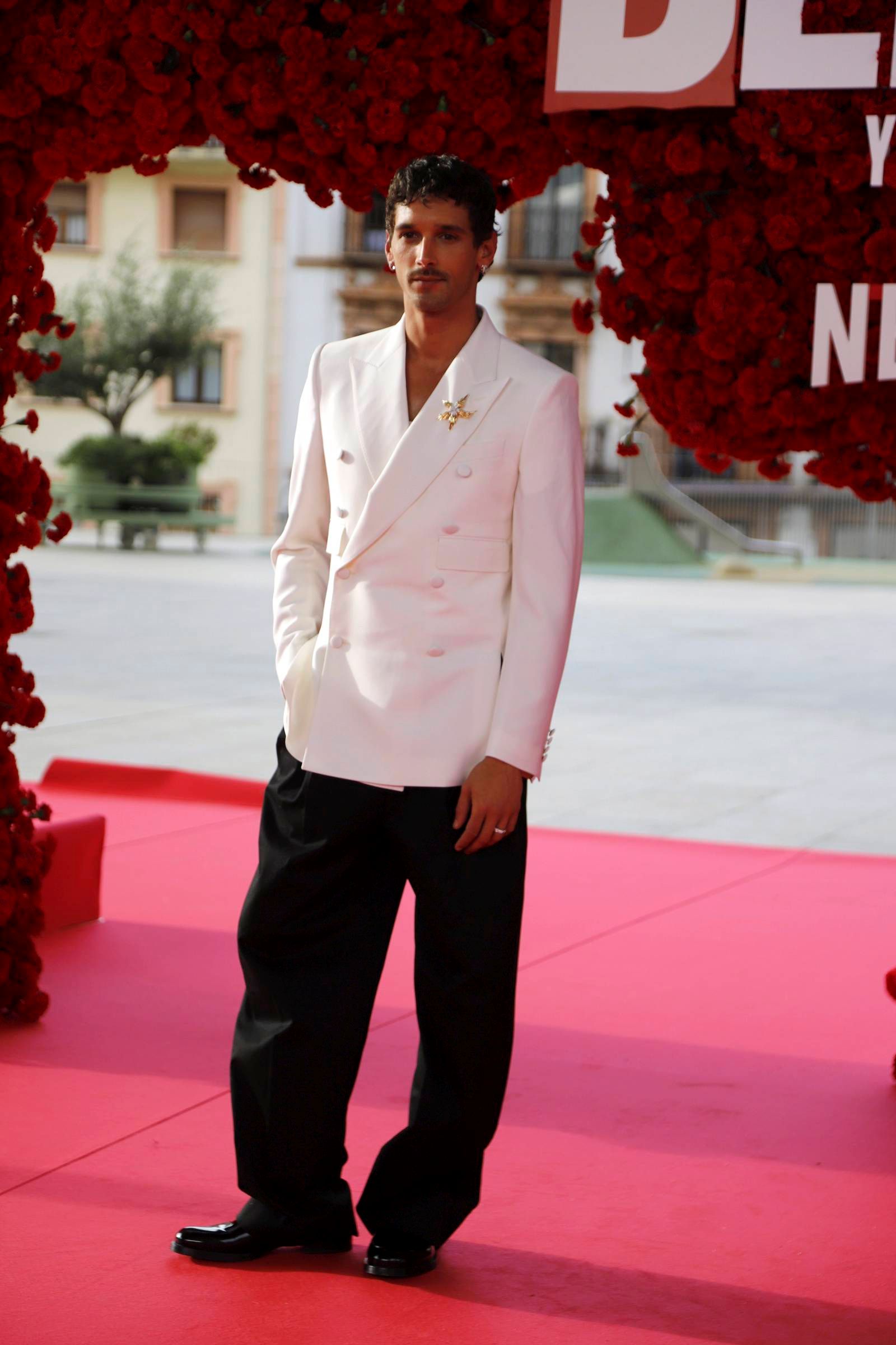 Joel Sánchez, en la alfombra roja de Berlín y la dama de armiño