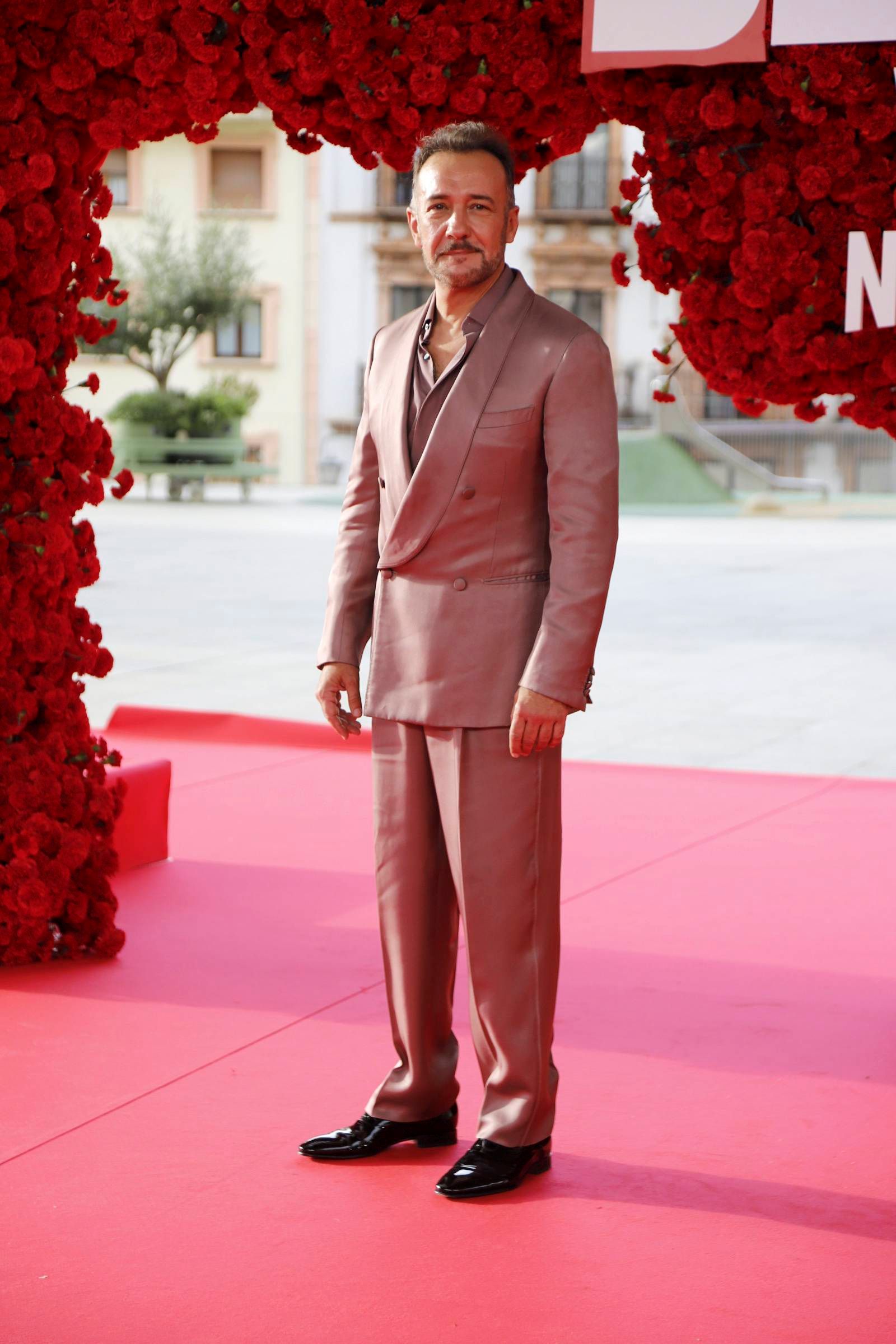José Luis García Pérez, en la alfombra roja de Berlín y la dama de armiño
