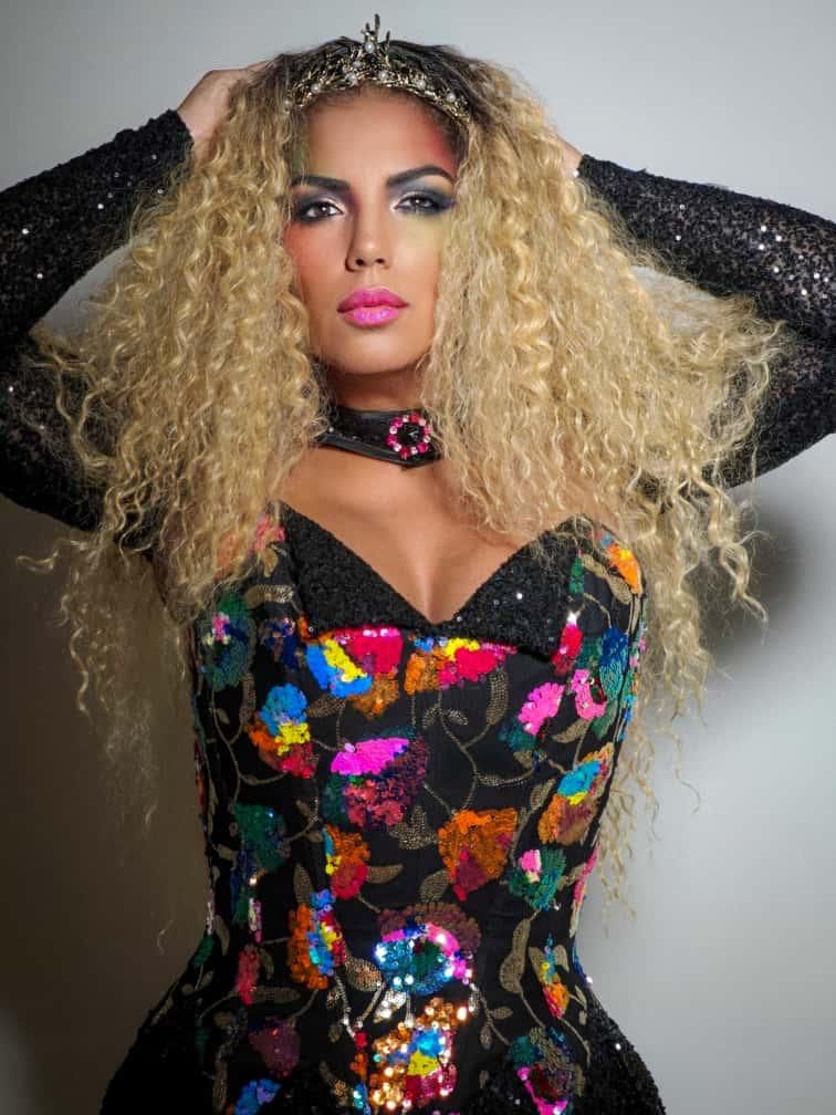 La cantante Rebeca celebra 30 años en la industria