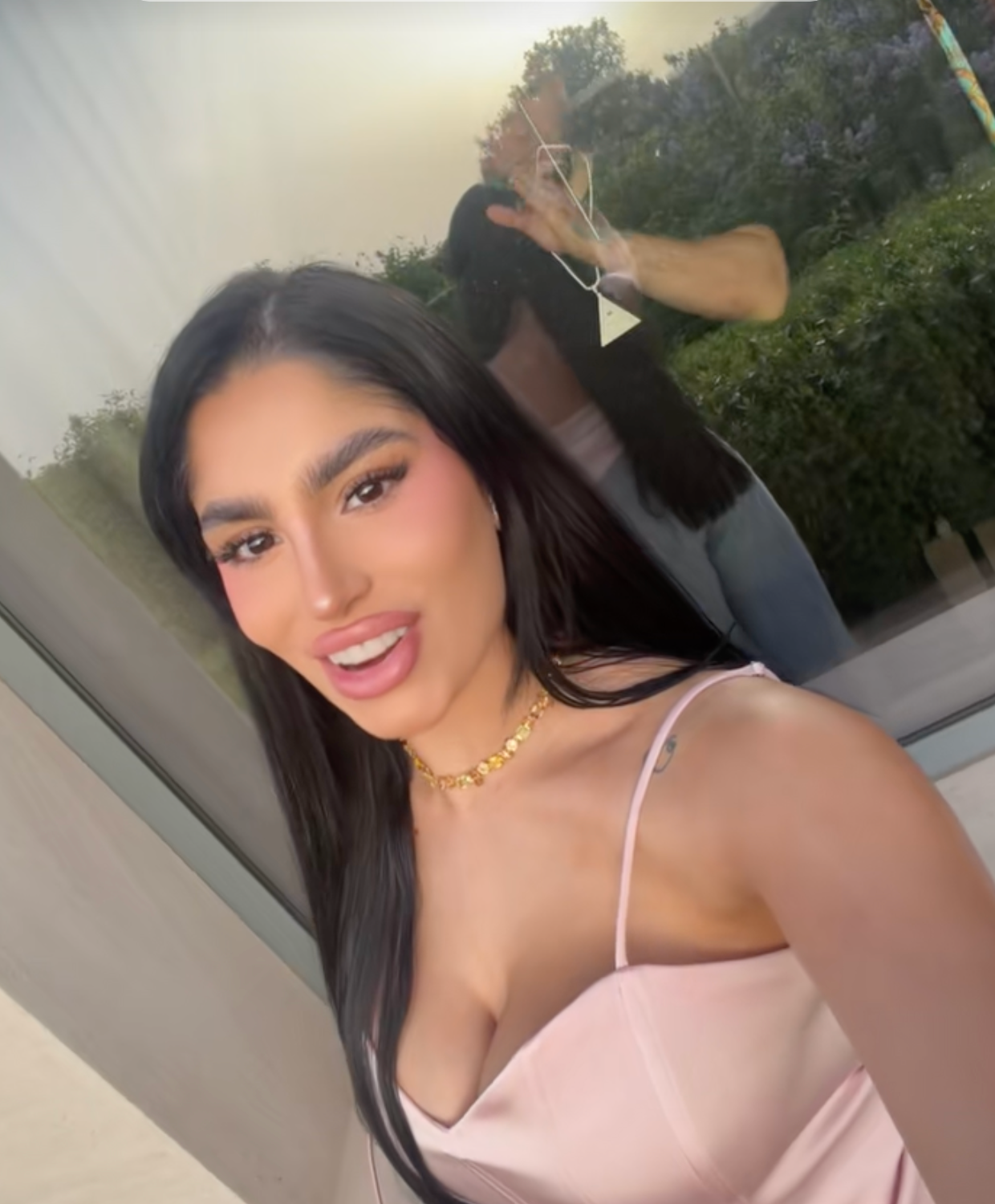Tik Tok de Lola Romero del 4 de abril junto a Omar Montes