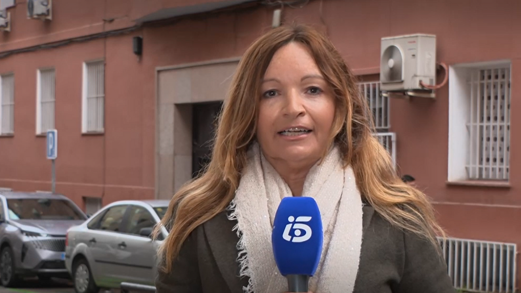 Muere una mujer en Carabanchel, Madrid, tras caer de un cuarto piso: se investiga el caso como posible violencia machista y hay un detenido