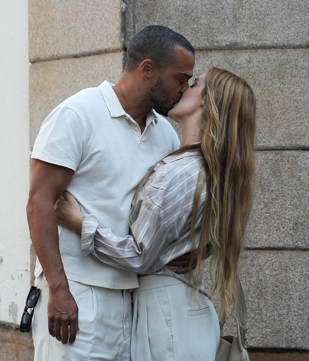 Alejandra Onieva y Jesse Williams