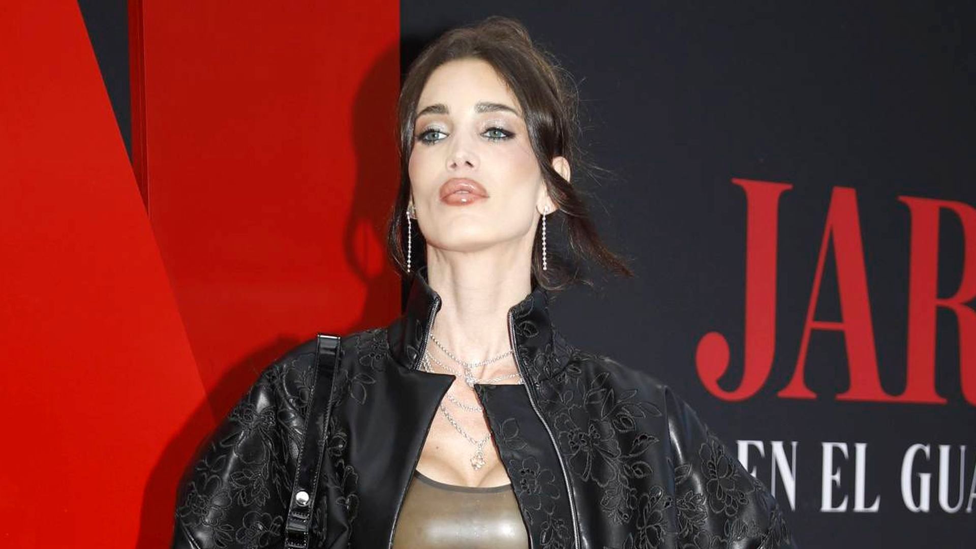 Marta López Álamo, en el photocall de Berlín y la Dama de Armiño