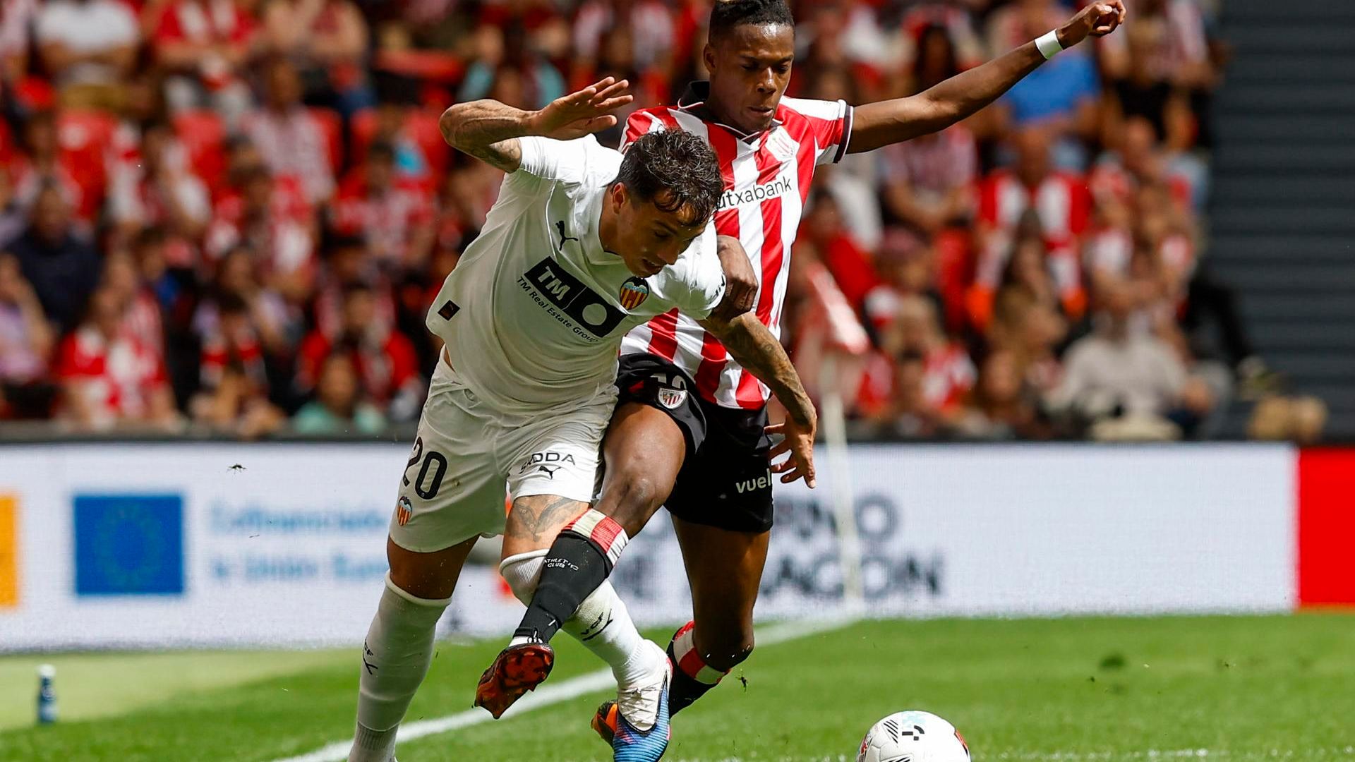 Nico Williams ante el Valencia