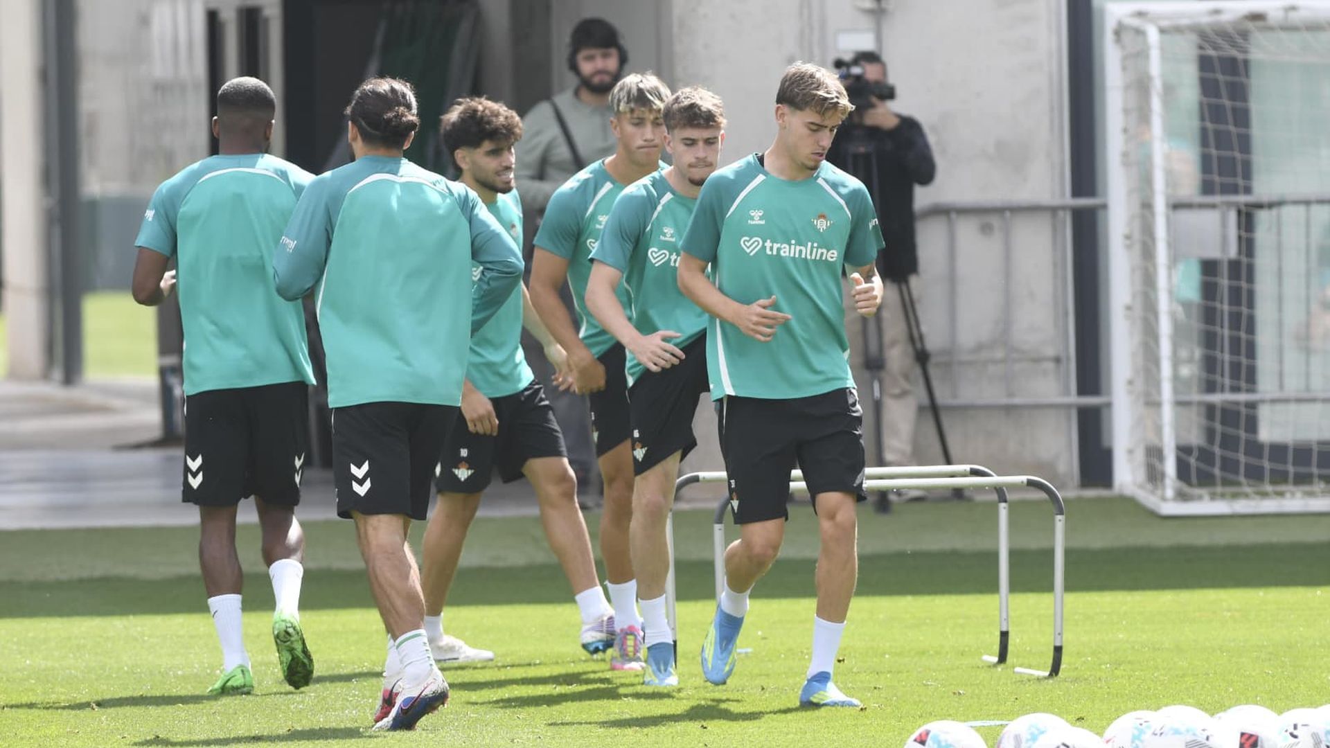 De Roa, Masqué y Rafa Oya, en el entrenamiento