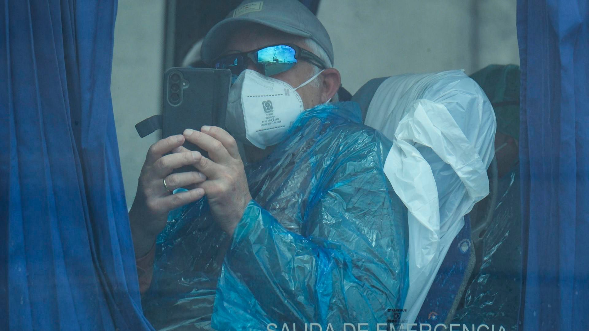 Desembarco en el puerto de Granadilla de Abona (Tenerife) de los pasajeros y tripulantes del crucero MV Hondius, que sufrió un brote de hantavirus a bordo