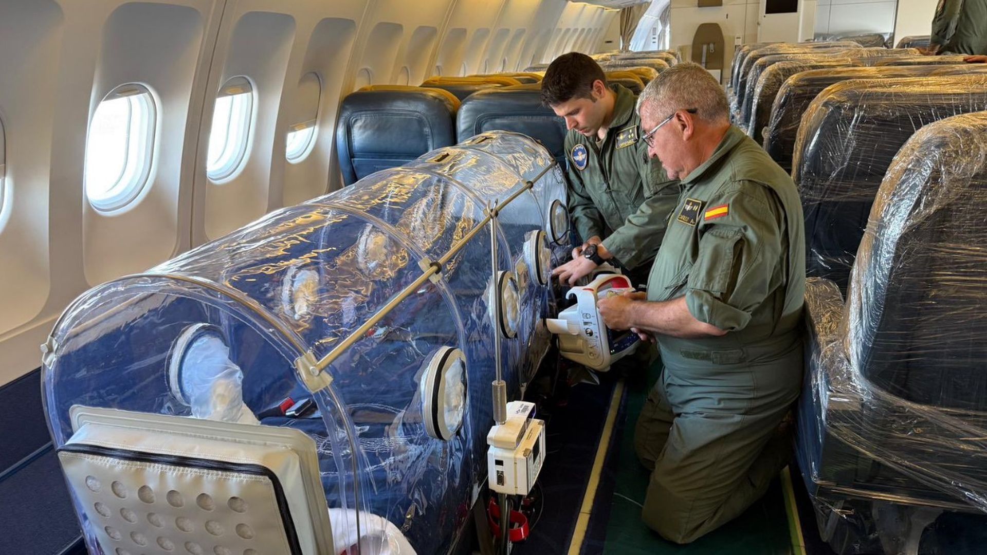 El avión del Ejército del Aire que ha trasladado a los pasajeros españoles del MV Hondius