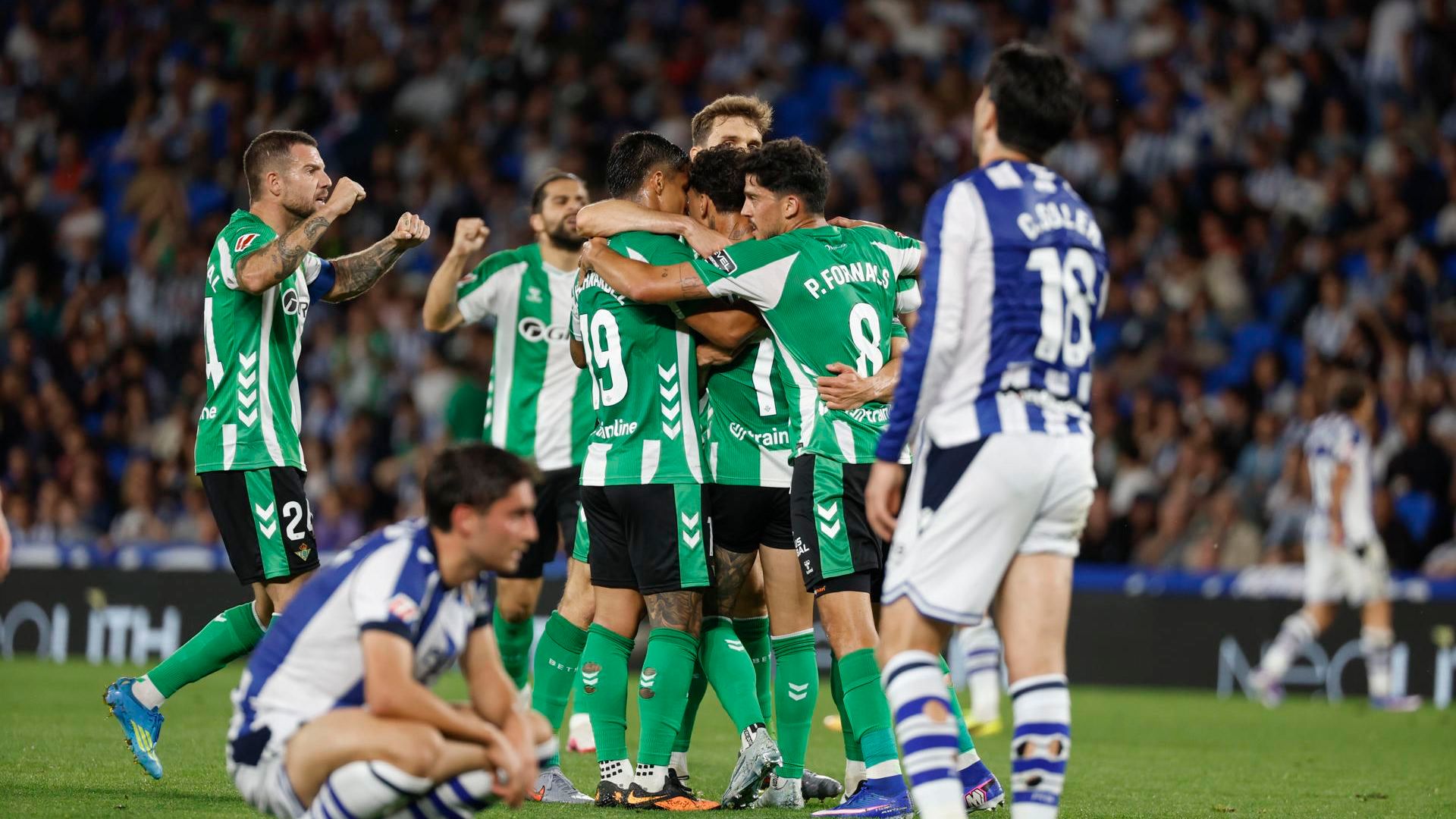 Los jugadores del Betis celebran el 0-1 contra la Real Sociedad Los jugadores del Betis celebran el 0-1 contra la Real Sociedad