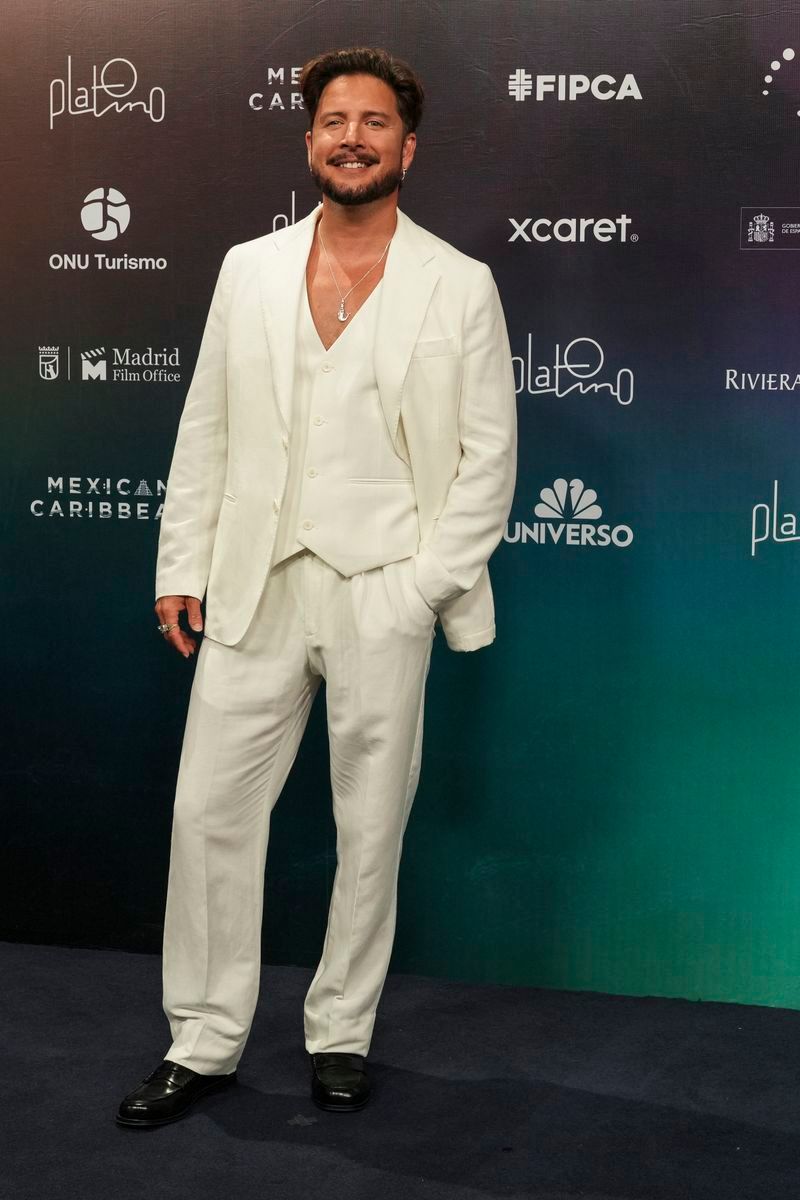 Manuel Carrasco, en la alfombra roja de los Premios Platino 2026