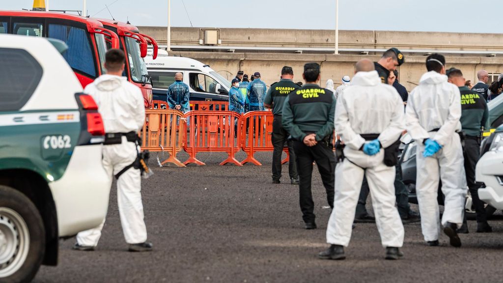 Muere un guardia civil de un infarto durante la operación de desembarco del crucero del hantavirus, el MV Hondius, en Tenerife