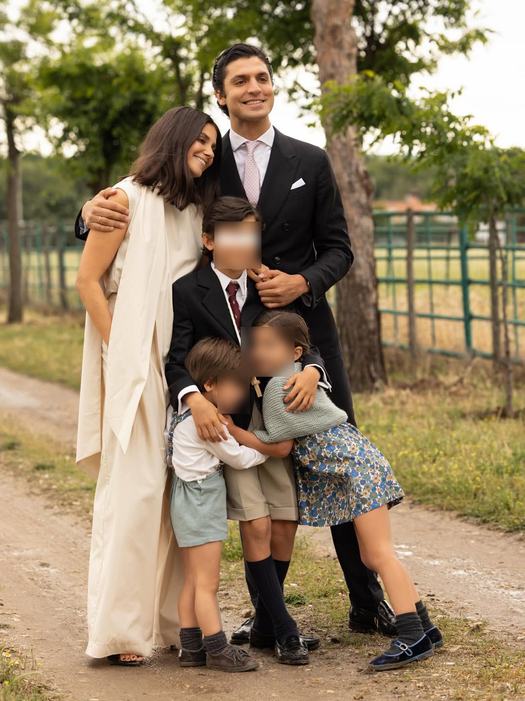 Tomás Páramo y María G. de Jaime con sus hijos
