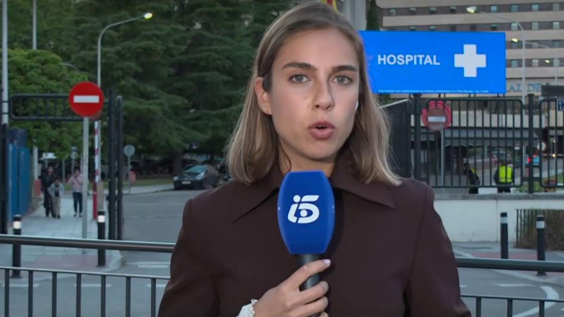 Uno de los 14 españoles es positivo provisional sin síntomas y es trasladado a la UATAN