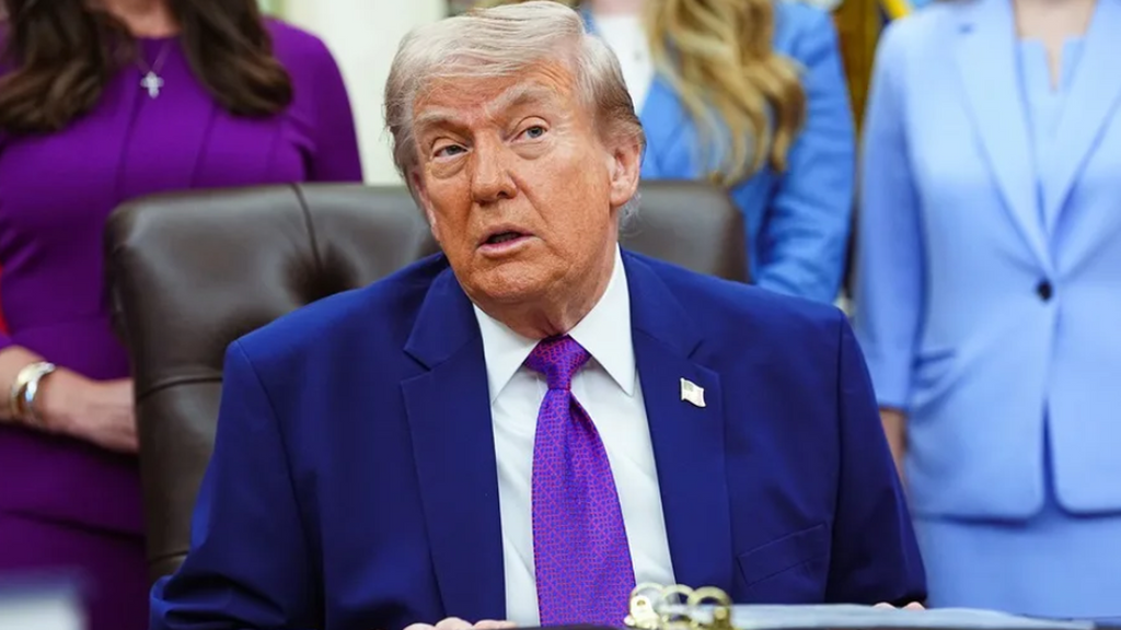 Donald Trump ve "inaceptable" la respuesta de Irán sobre el acuerdo de paz