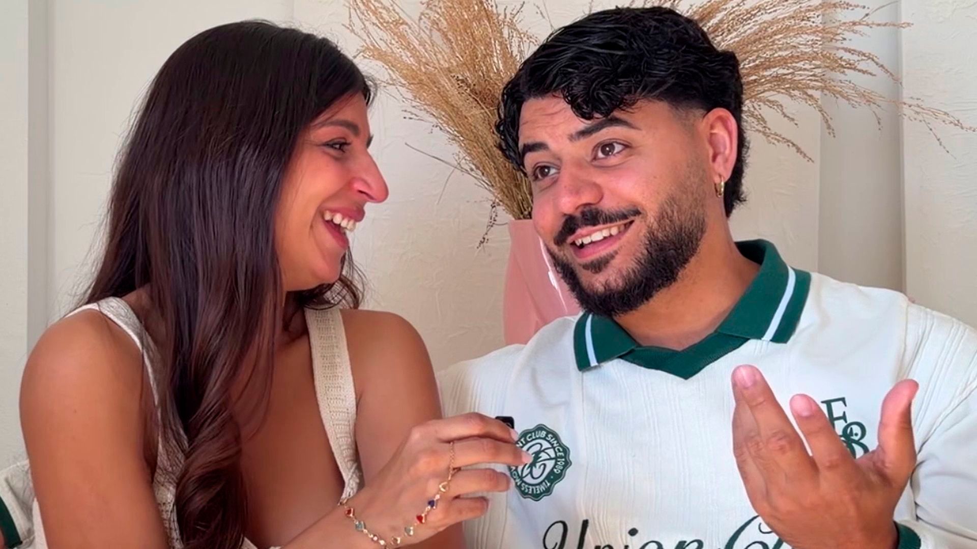 Juan José Peña confiesa el motivo por el que eligió Jimena para el nombre de su hija en común con Alma Bollo Mi momento Temporada 1 Top Vídeos 175