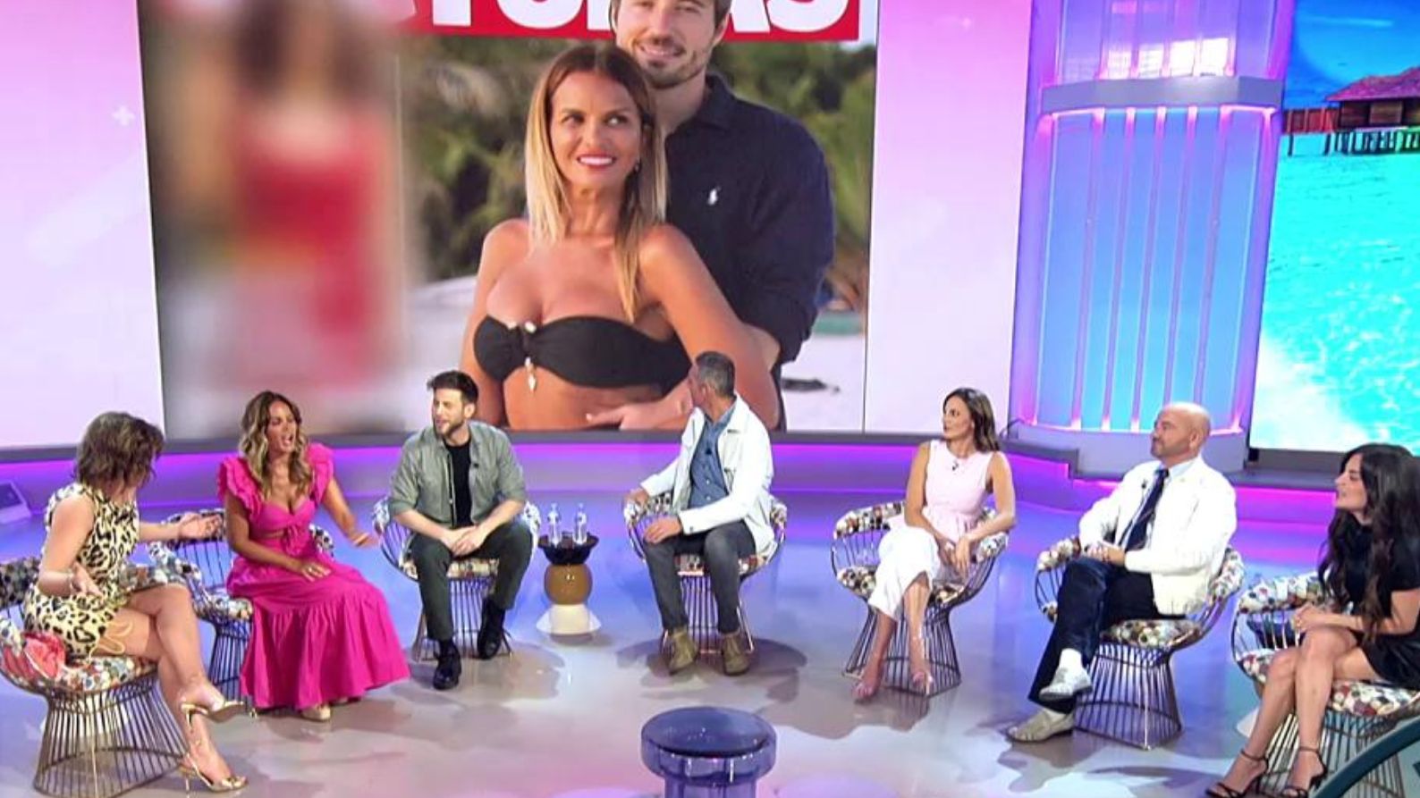 Marta López frena a Leticia Requejo por comparar su atractivo con el de su marido, 12 años menor que ella